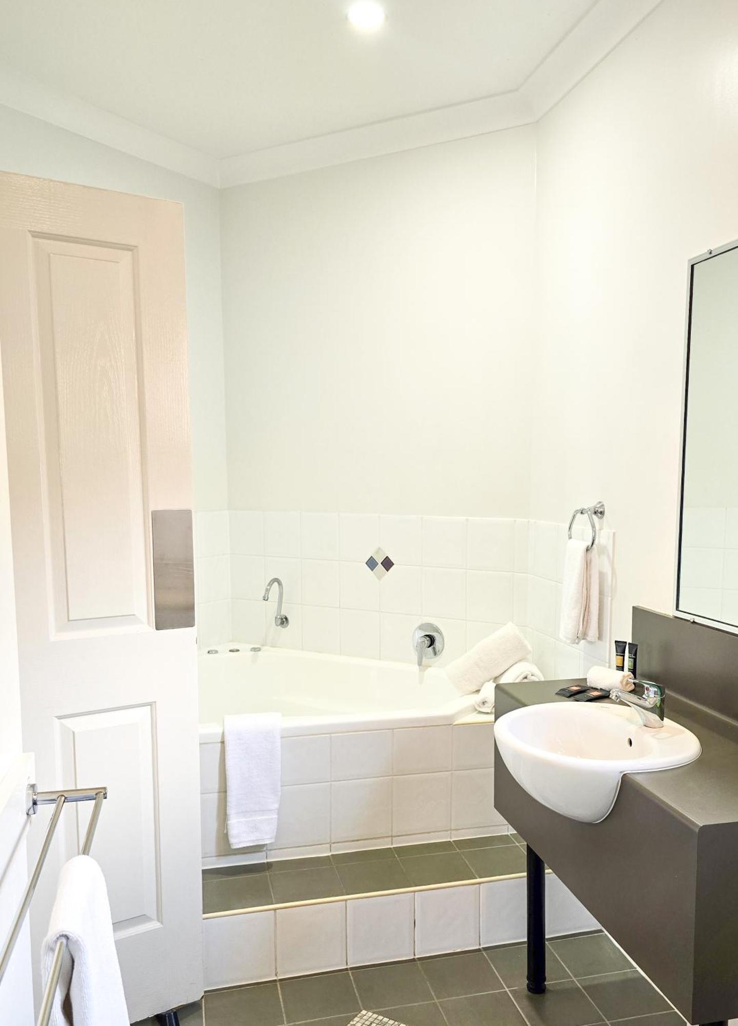 Ascot Lodge Motor Inn Kingaroy Eksteriør bilde